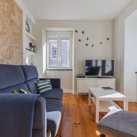 Comfort & Bright Apartment By Lovelystay Lisboa Extérieur photo