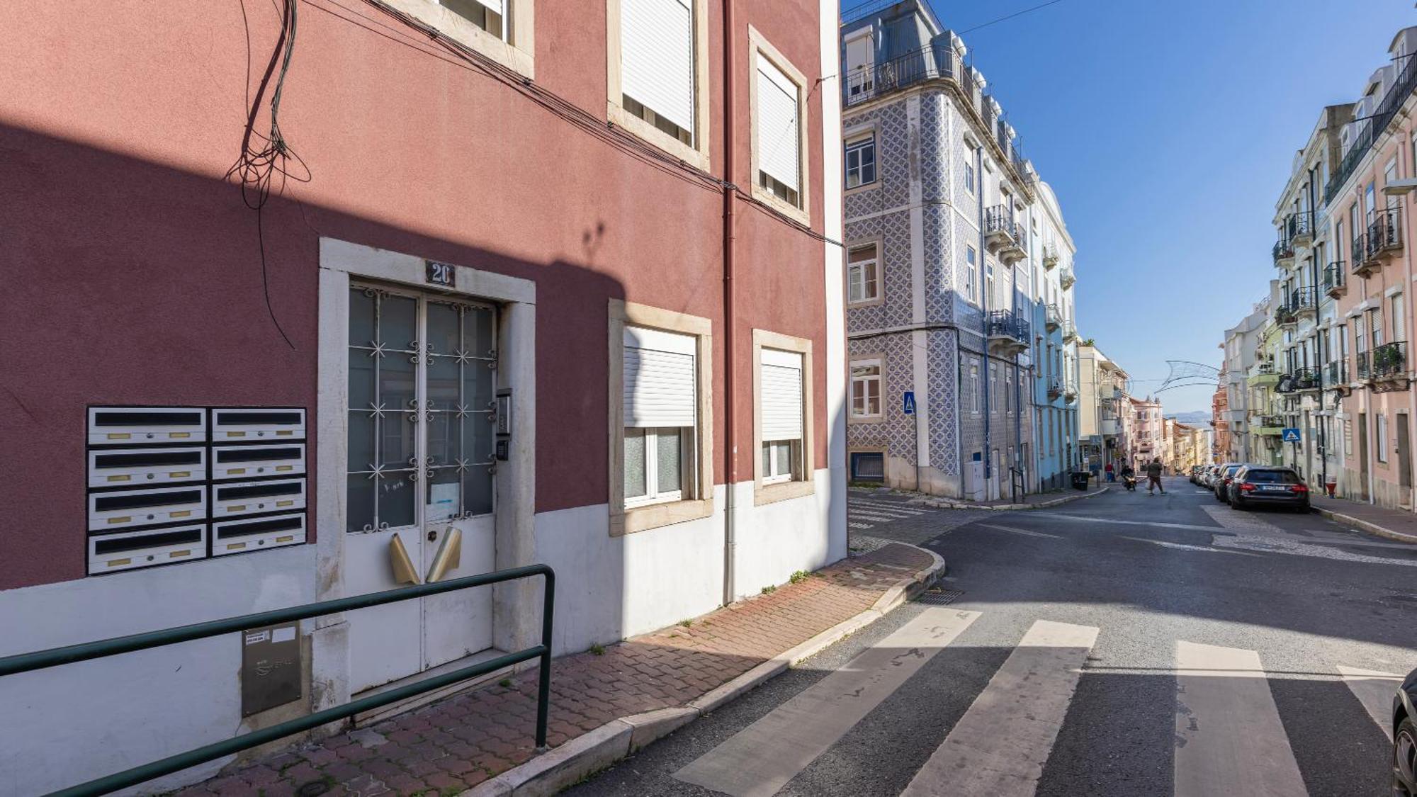 Comfort & Bright Apartment By Lovelystay Lisboa Extérieur photo