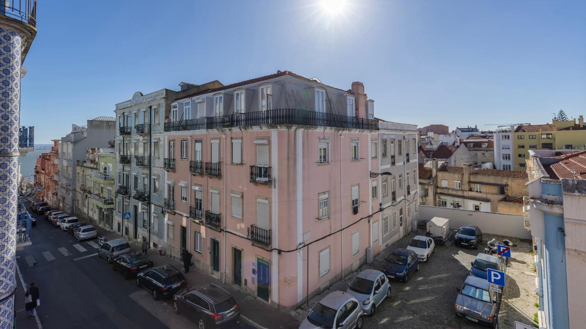 Comfort & Bright Apartment By Lovelystay Lisboa Extérieur photo