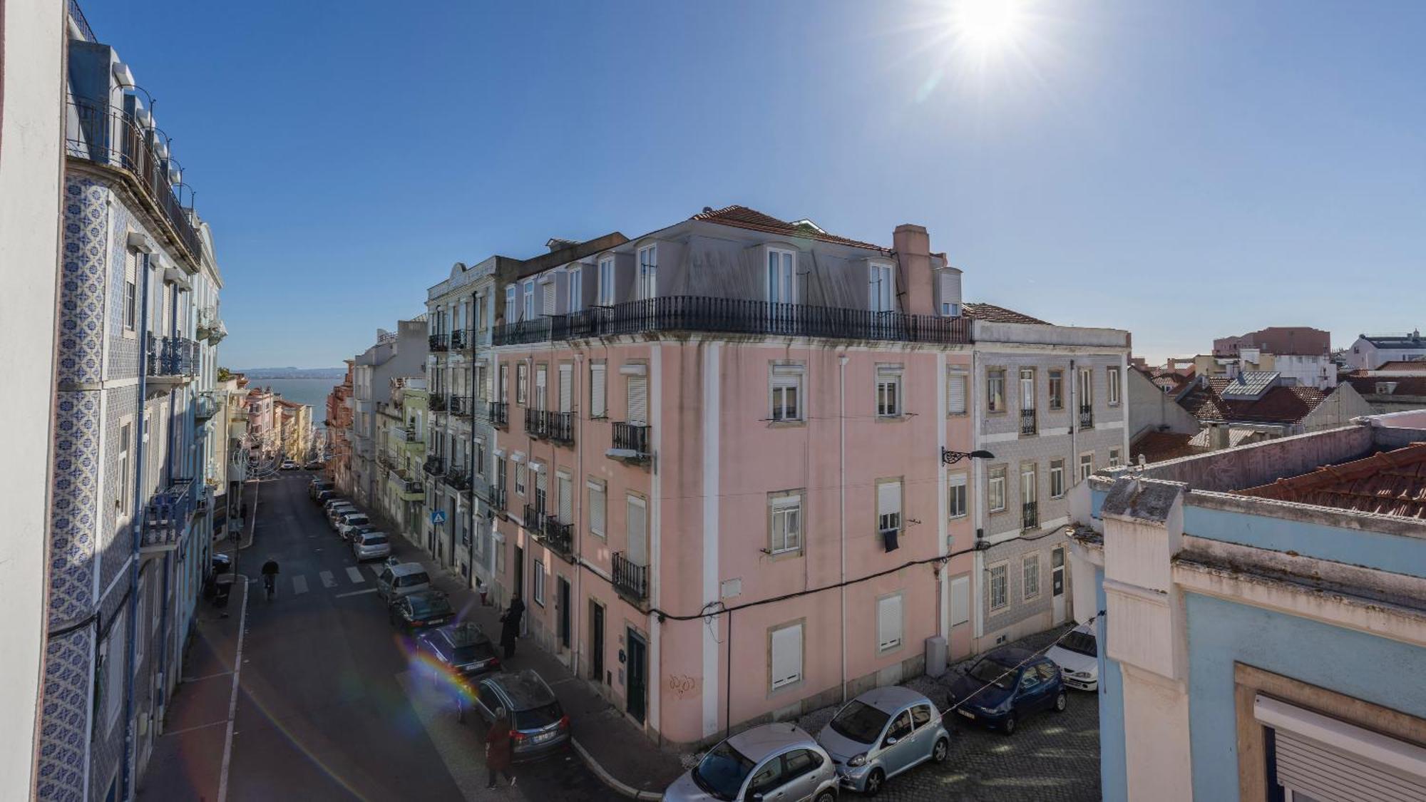 Comfort & Bright Apartment By Lovelystay Lisboa Extérieur photo