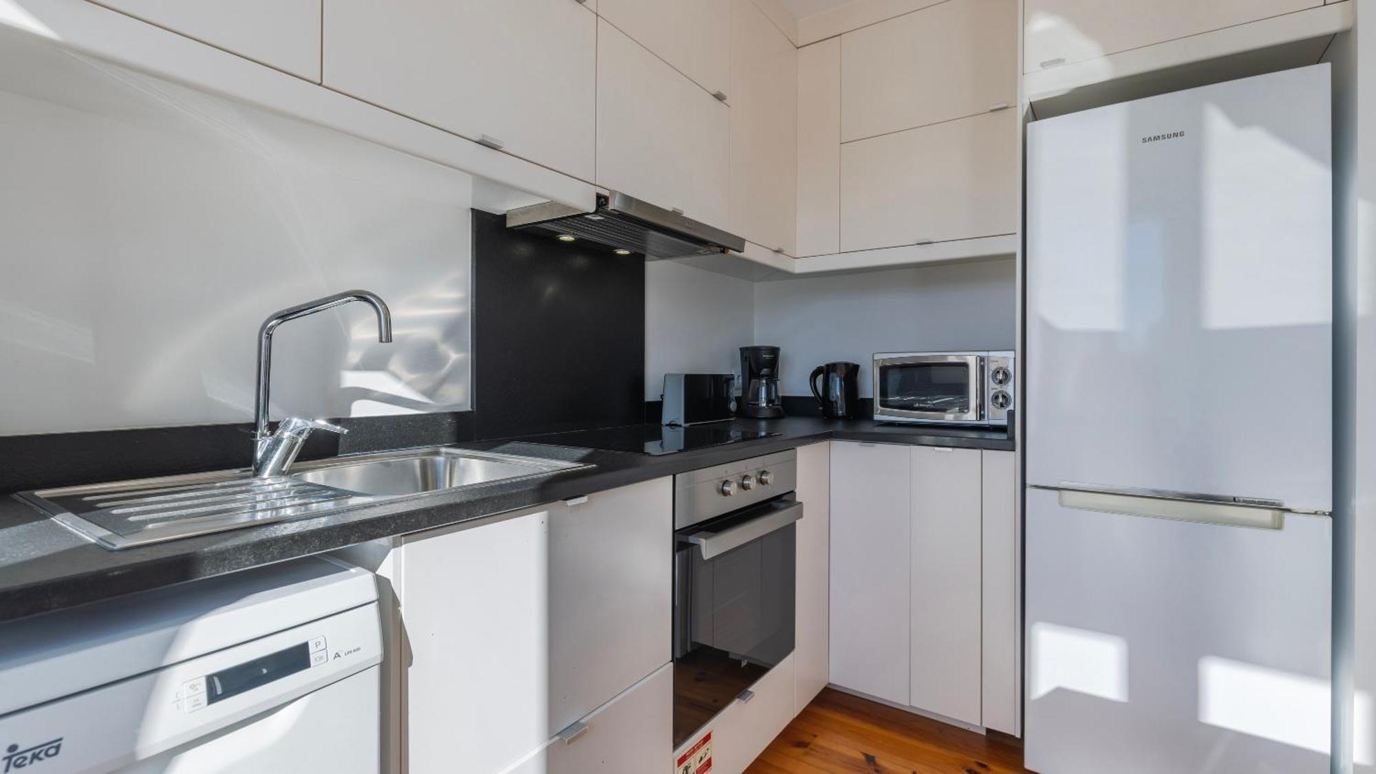 Comfort & Bright Apartment By Lovelystay Lisboa Extérieur photo